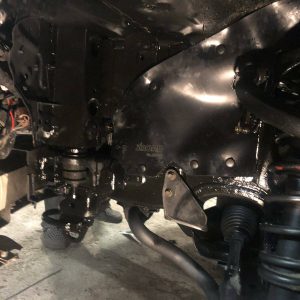 Комплект посиленого брудозахисту моторного відсіку з набором кліпс для Toyota Land Cruiser 200