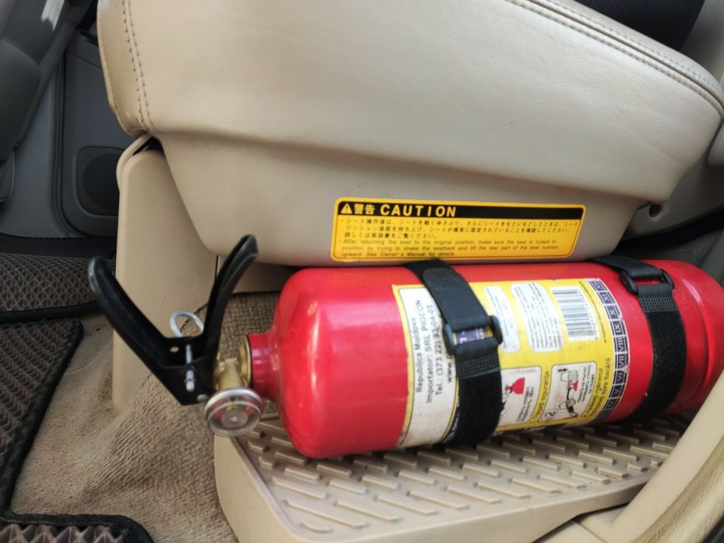 Molle (Молле) панель під заднє сидіння Toyota Land Cruiser 80