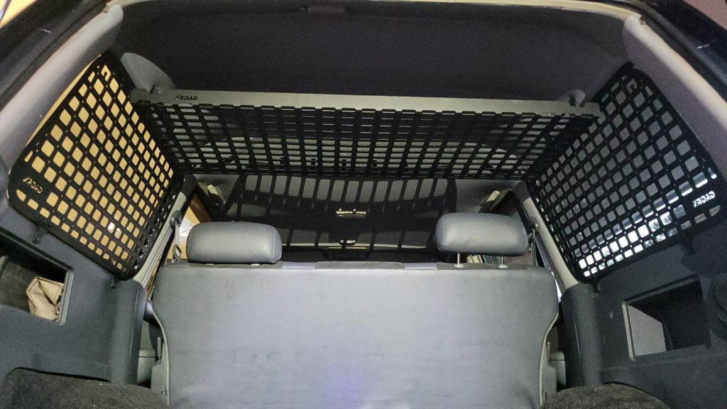 Полиця під стелю в багажник Toyota Land Cruiser 80