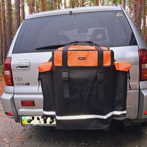 Сумка на запасне колесо на двері багажника