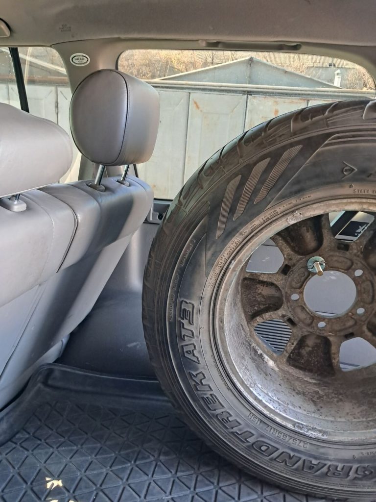 Кронштейн запасного колеса в багажник Toyota Land Cruiser Prado 120, Lexus GX470