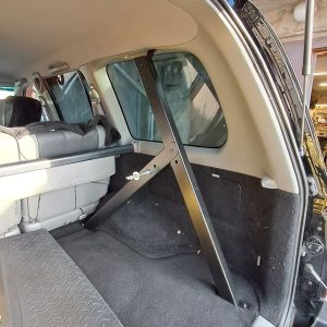 Кронштейн запасного колеса в багажник Toyota Land Cruiser 100